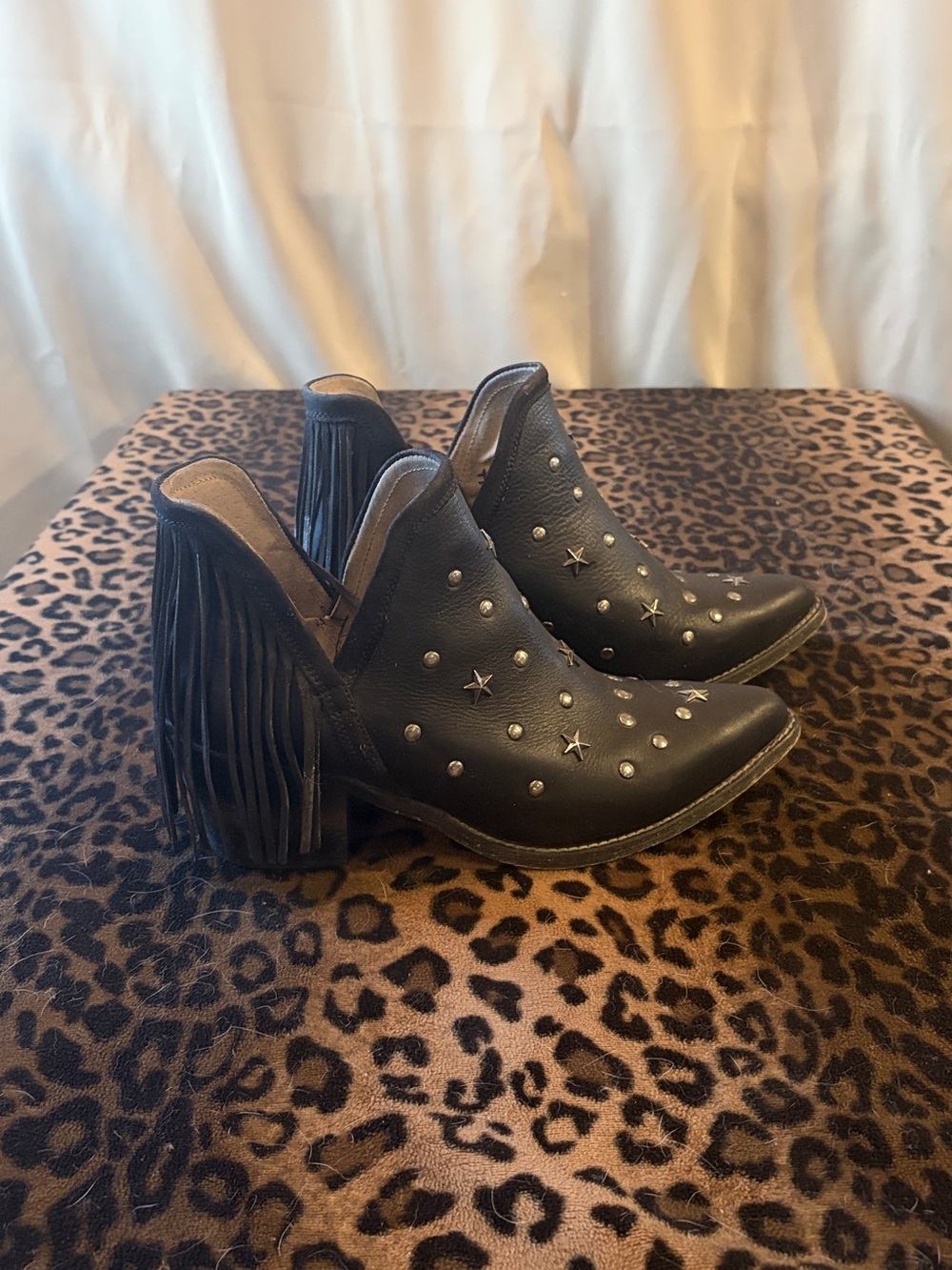 Booties Circle G Black Studded Star Western Bootie’s 10